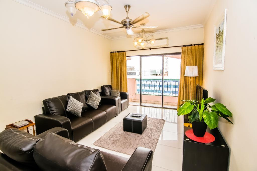 Mts @ Marina Court Resort Condo Кота-Кинабалу Номер фото