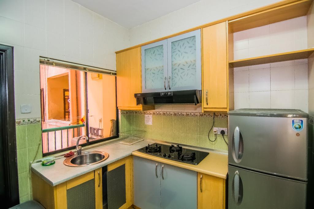 Mts @ Marina Court Resort Condo Кота-Кинабалу Номер фото