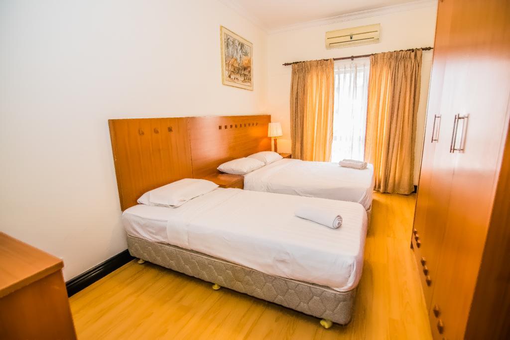 Mts @ Marina Court Resort Condo Кота-Кинабалу Номер фото