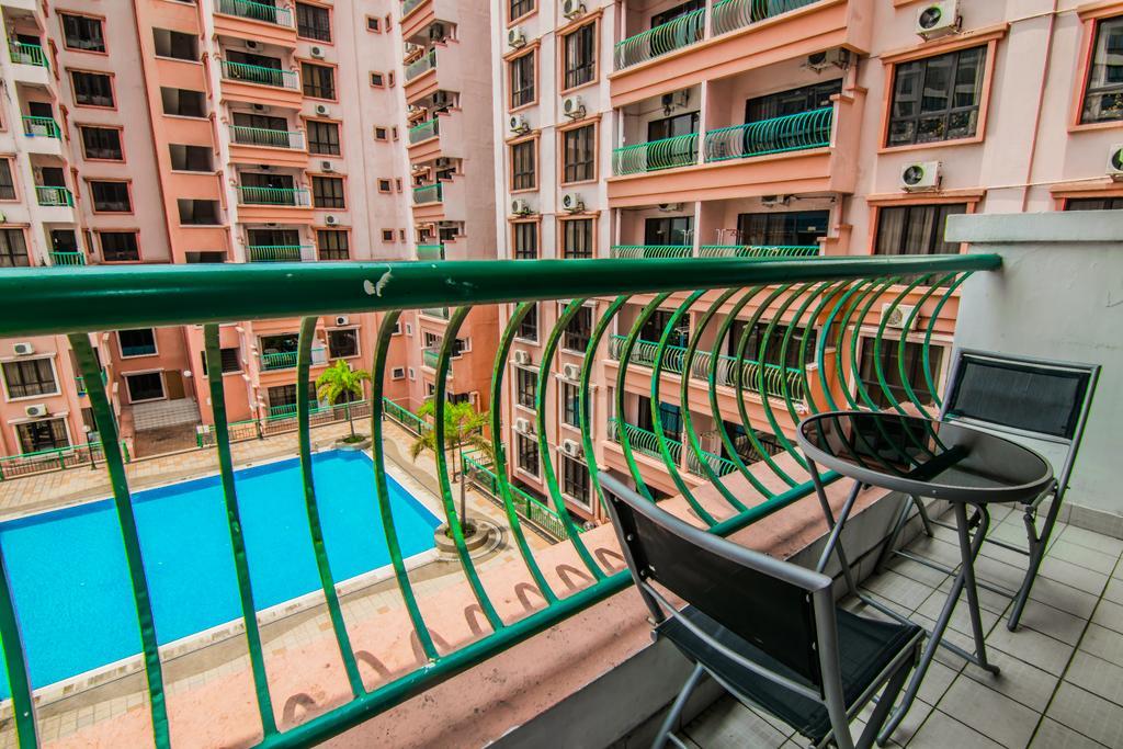 Mts @ Marina Court Resort Condo Кота-Кинабалу Номер фото