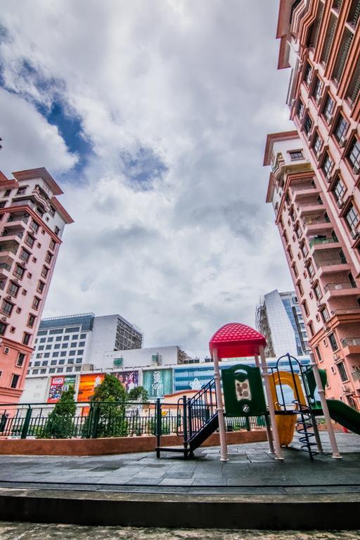 Mts @ Marina Court Resort Condo Кота-Кинабалу Номер фото